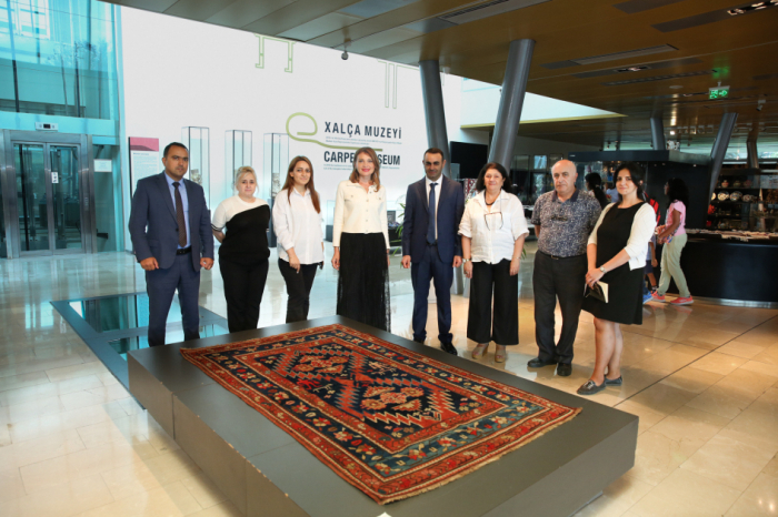 199-year-old Karabakh carpet donated to Azerbaijan National Carpet Museum – azərbaycan24