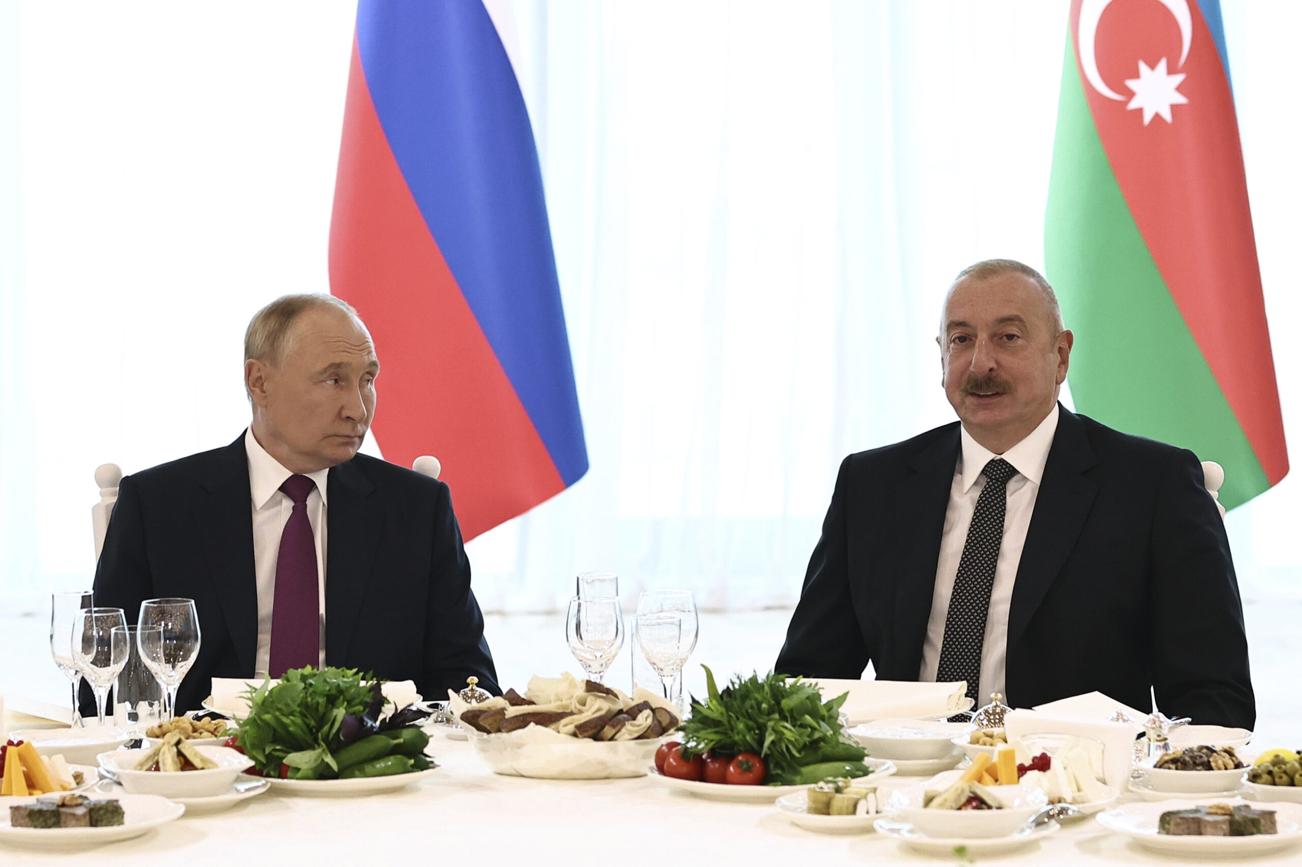 Putin Aims to Fortify Moscow’s Trade Routes Through Crucial Azerbaijan Talks – Devdiscourse