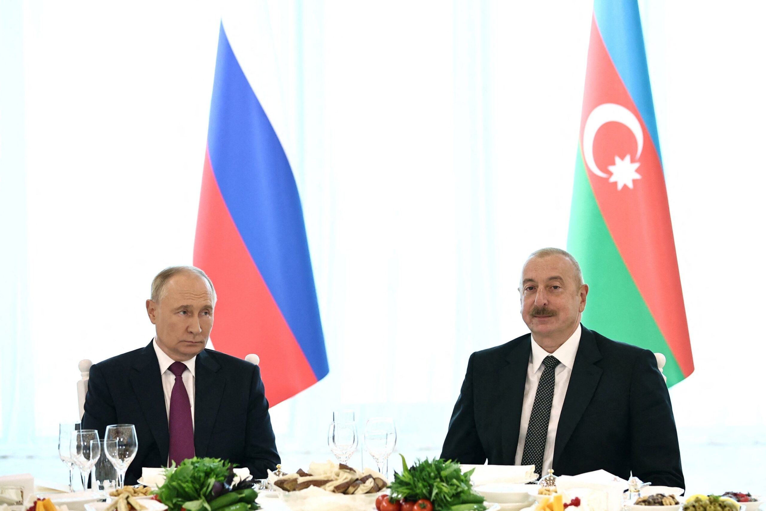 Putin Reaffirms Russia’s Willingness to Help Azerbaijan-Armenia Achieve Peace Deal at Baku Talks – Republic World