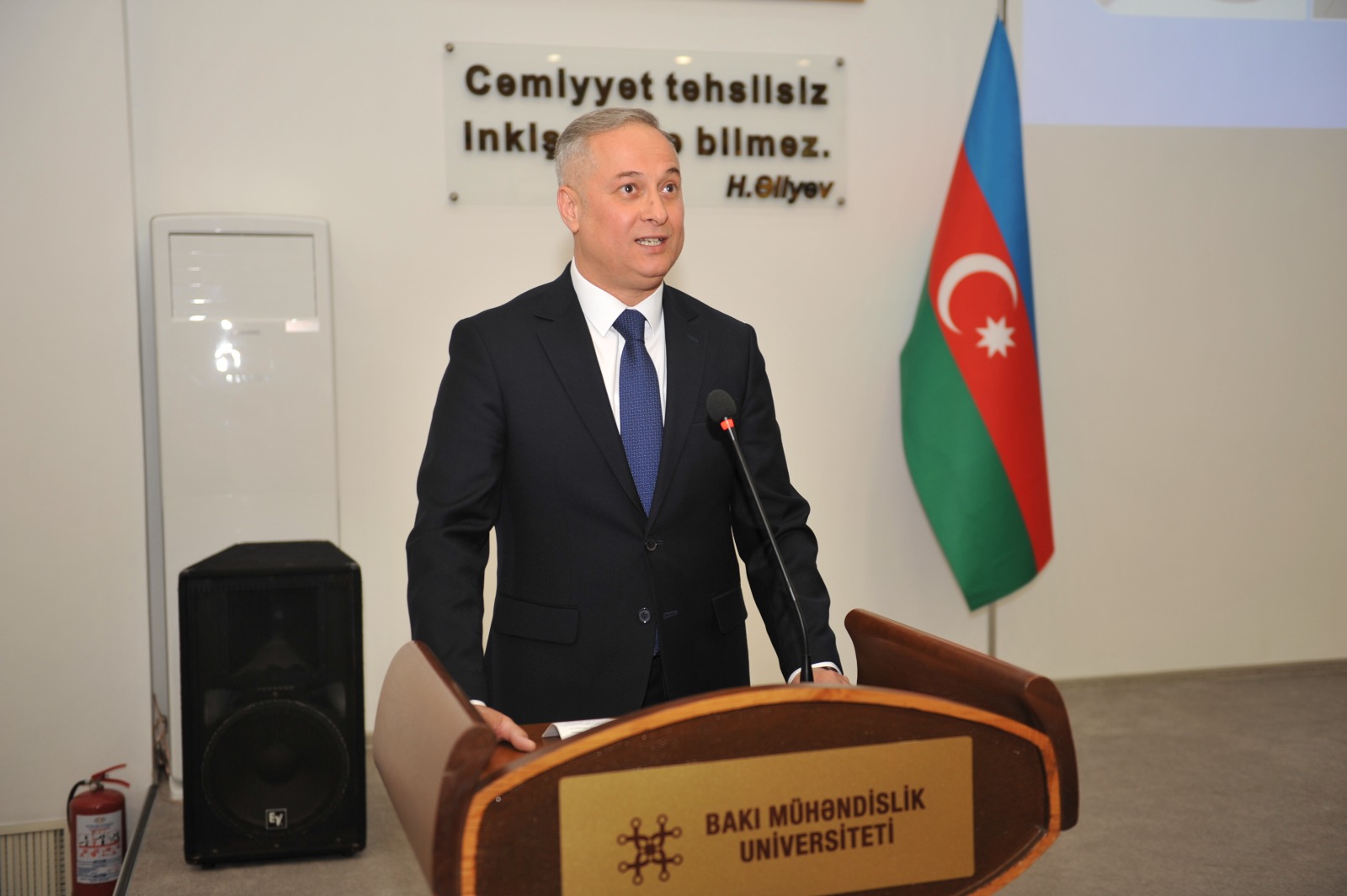 Azerbaijan to issue licenses to business entities for manufacturing of military products (Exclusive) – Trend News Agency